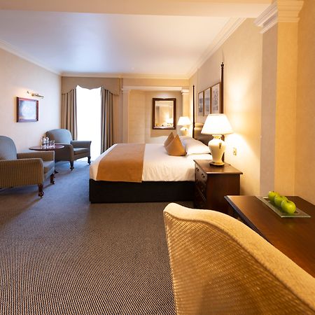 Millennium Gloucester Hotel London Bagian luar foto