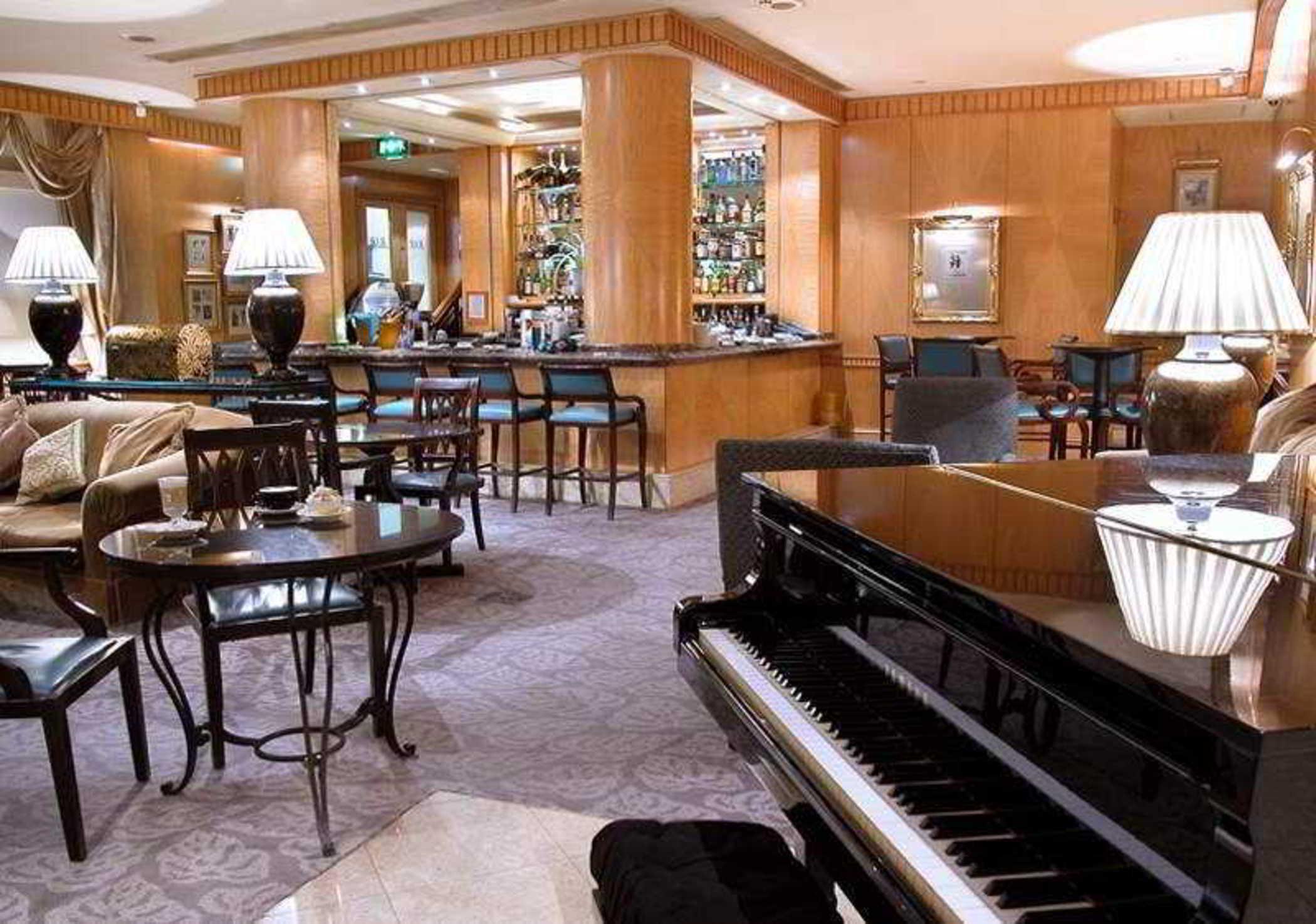 Millennium Gloucester Hotel London Bagian luar foto